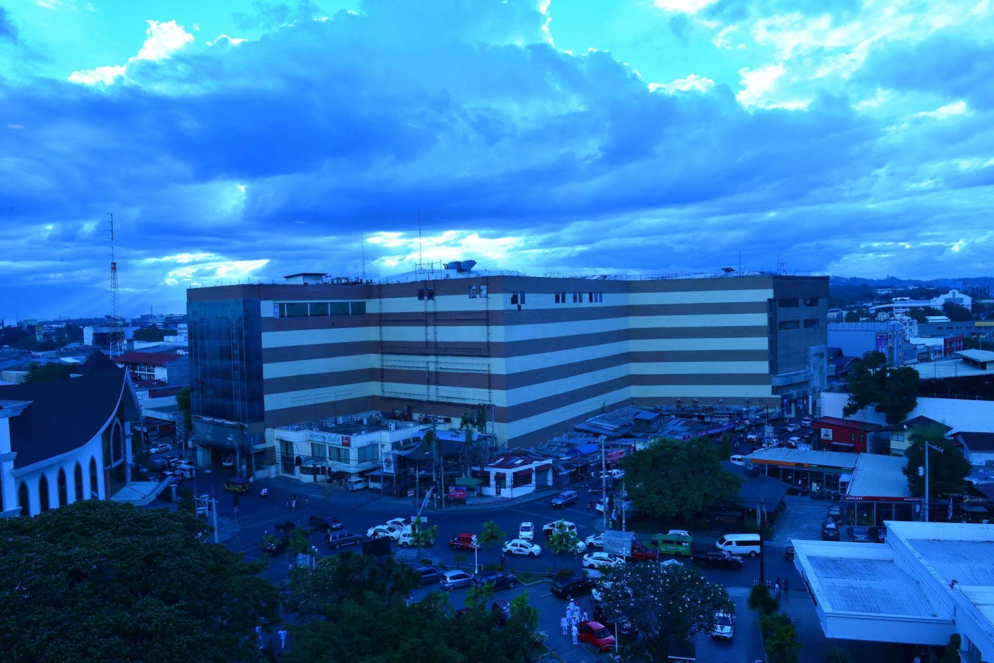 The Apo View Hotel 4*